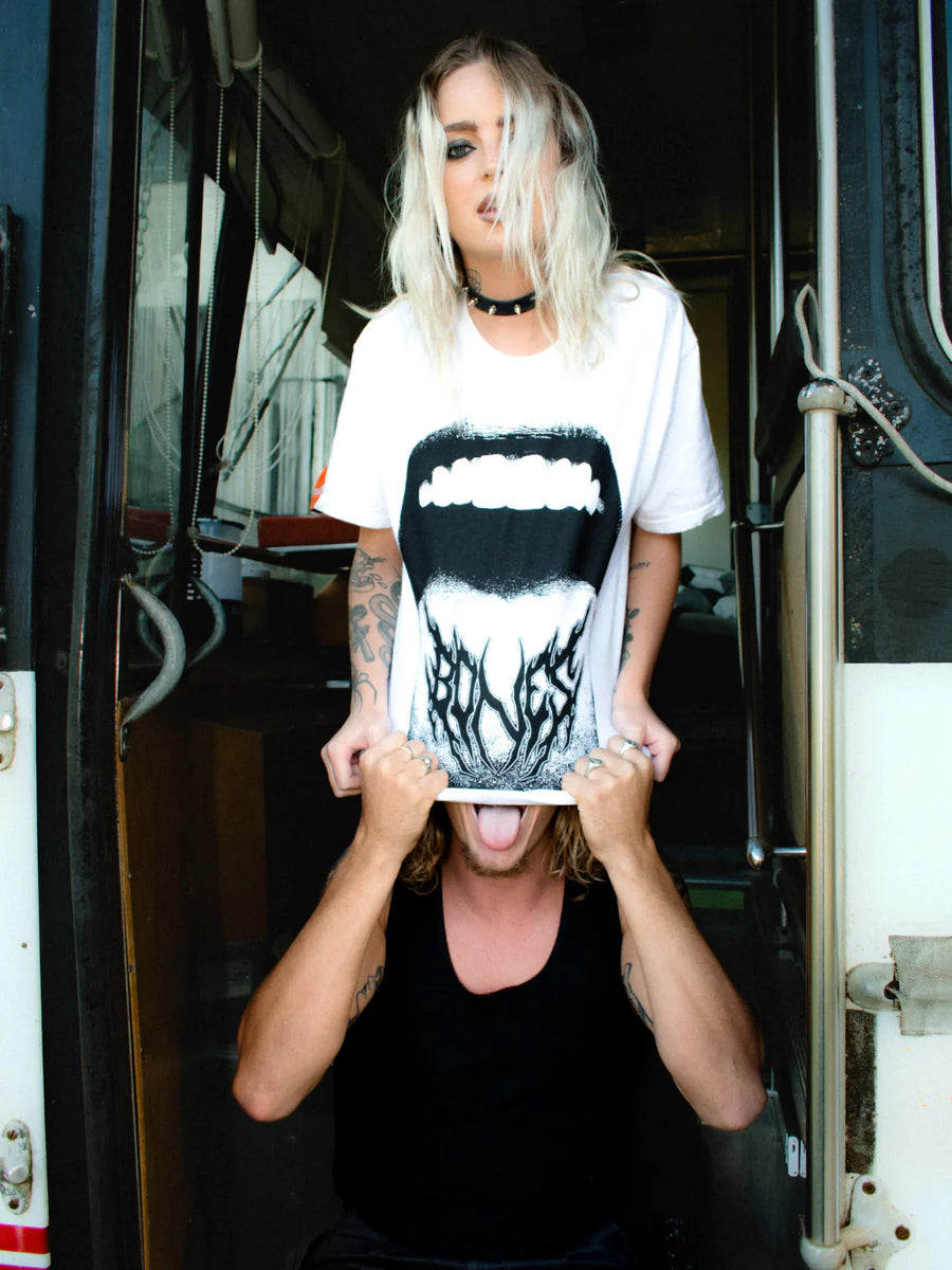 Mad Mouth Chopped Tee Vintage White