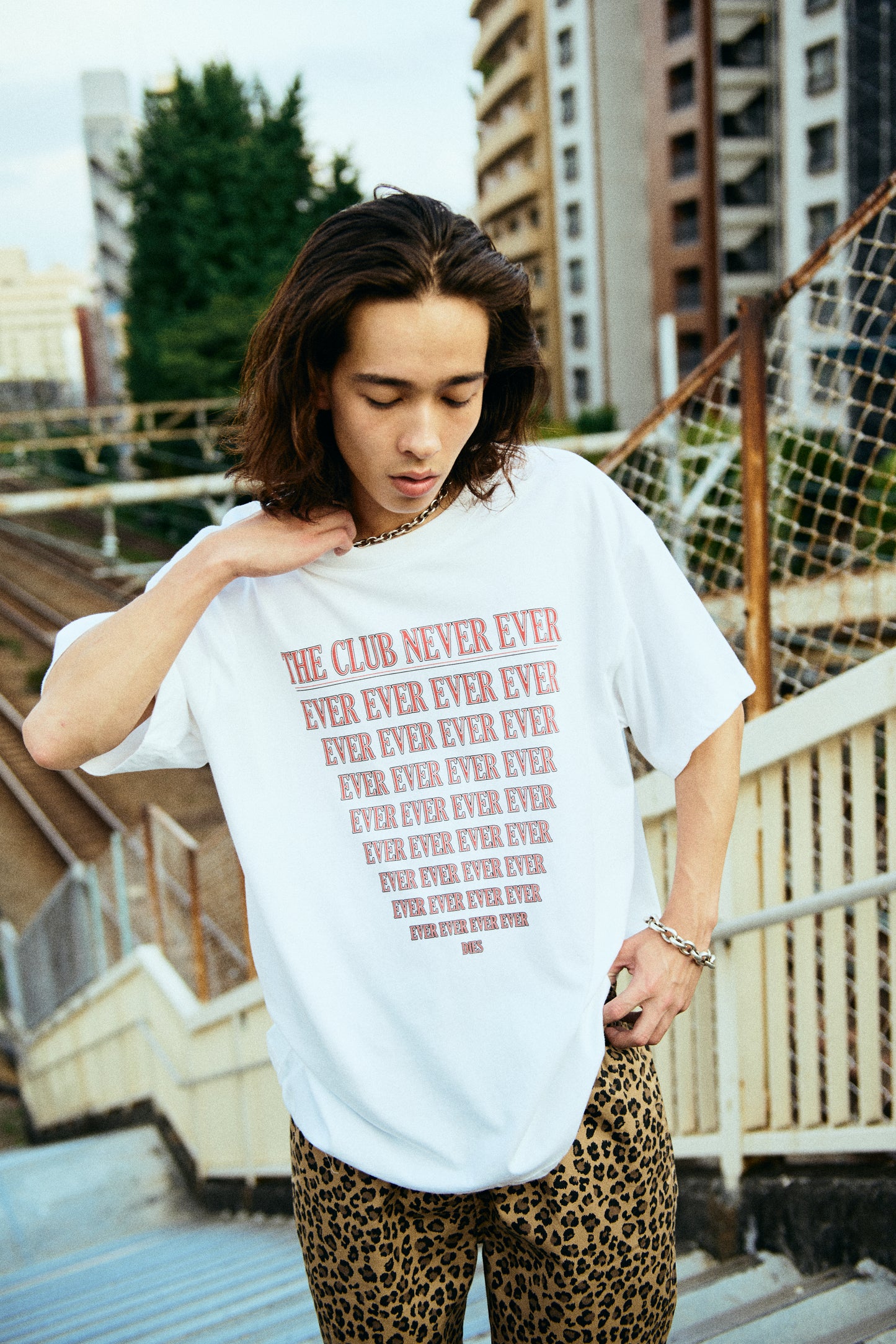 The Club Never Dies - Vintage White