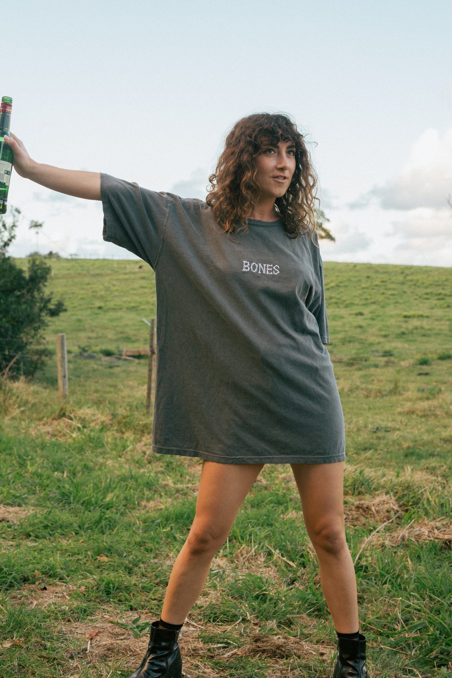 Bones Club Tee - Sage