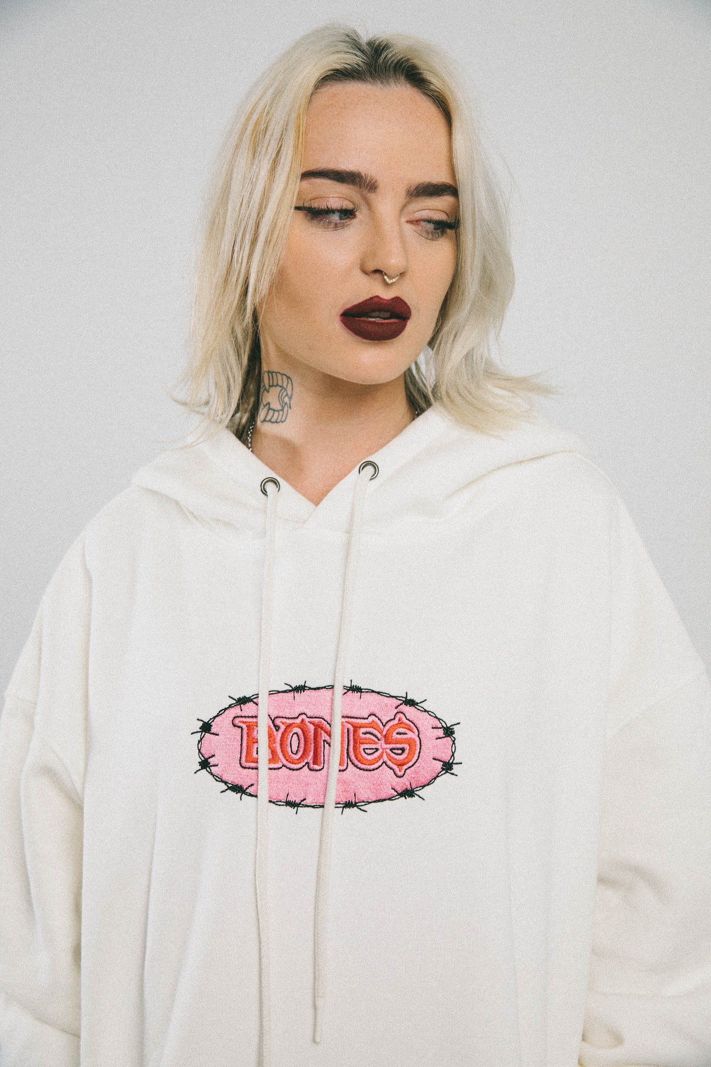 Bones Barb Hoodie - Off White