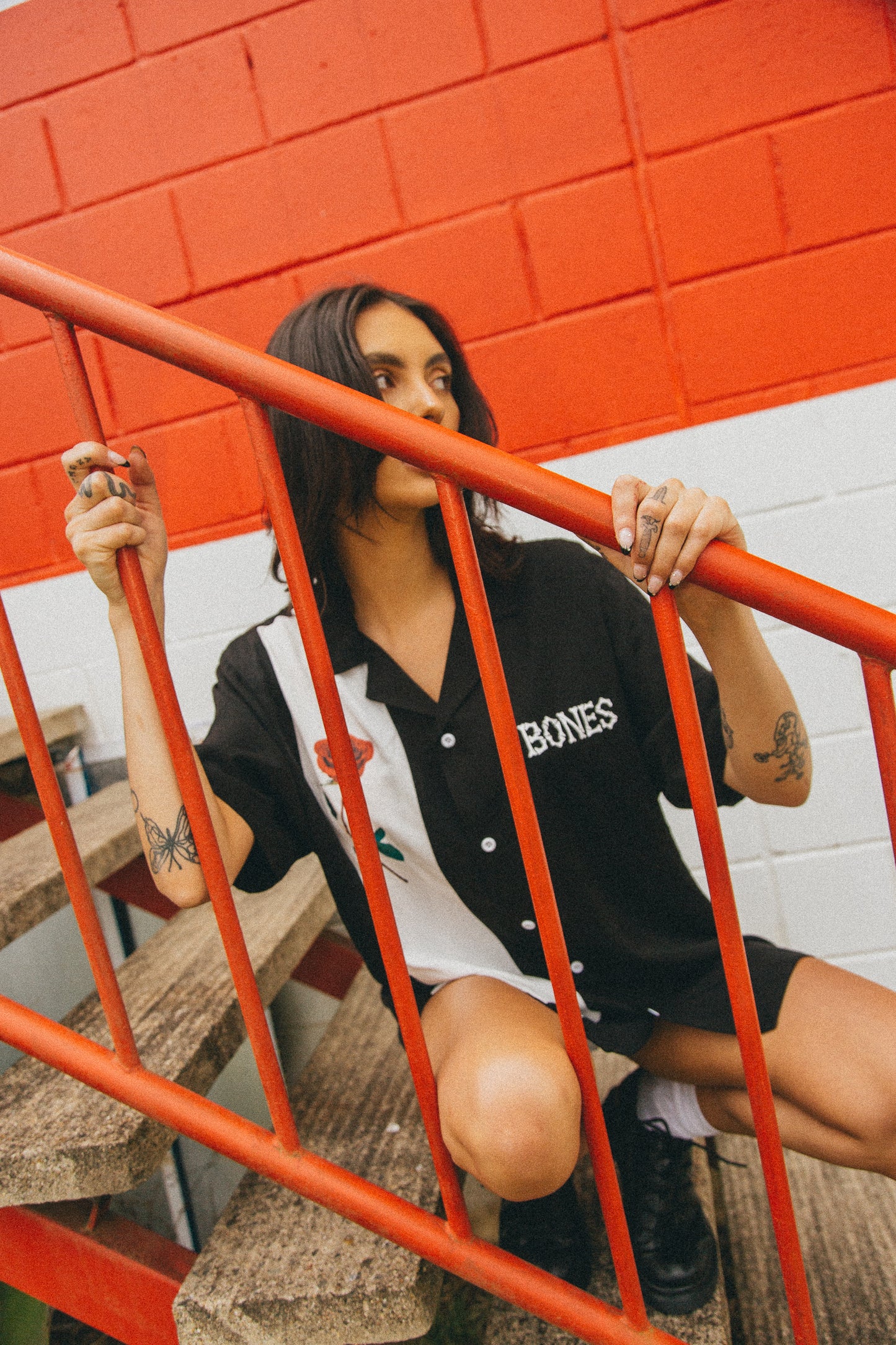 Romance Bowlo Shirt - Black