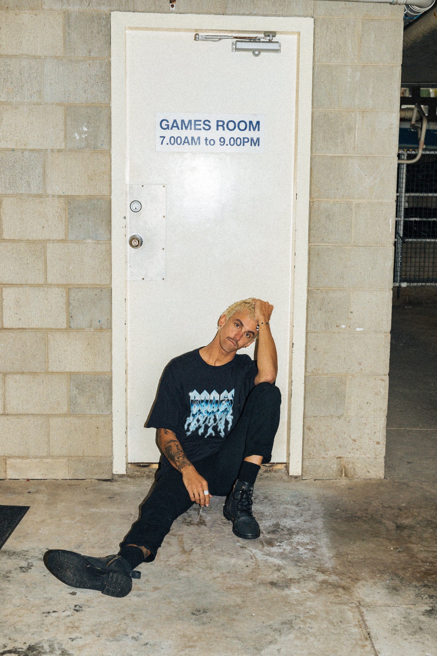 Bolt Bones Tee - Vintage Black