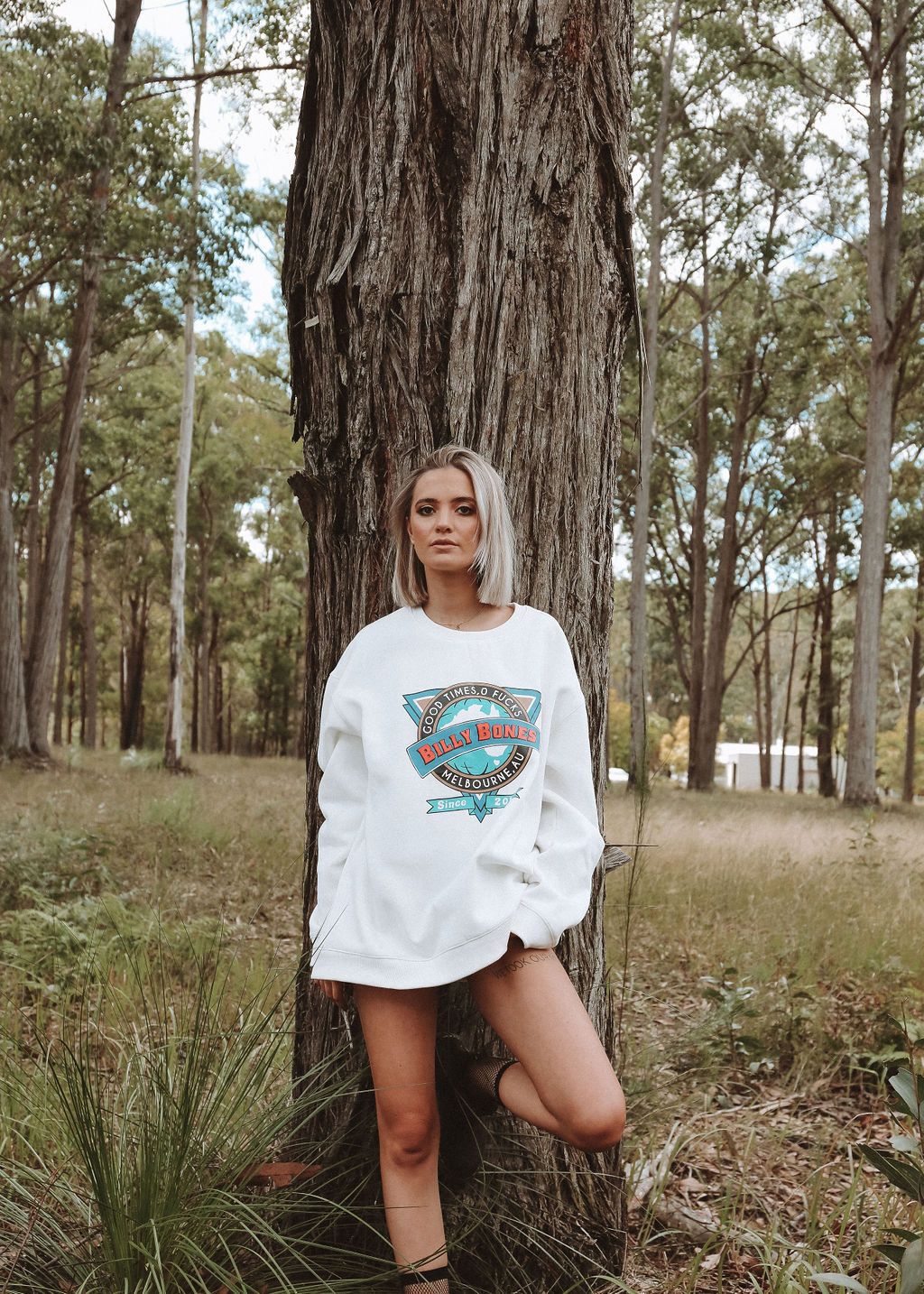 Globe Crew - Off White