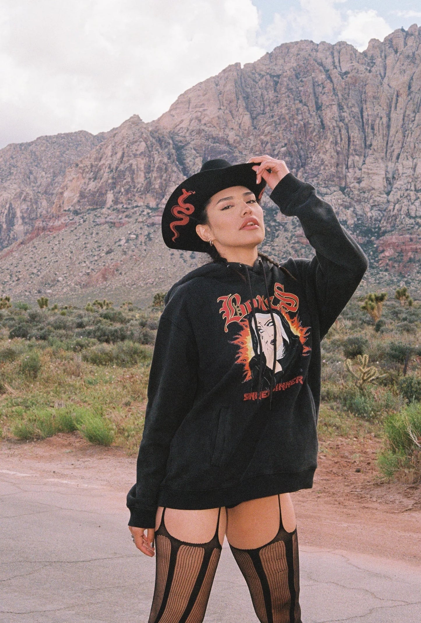 Sinner Hoodie - Vintage Black