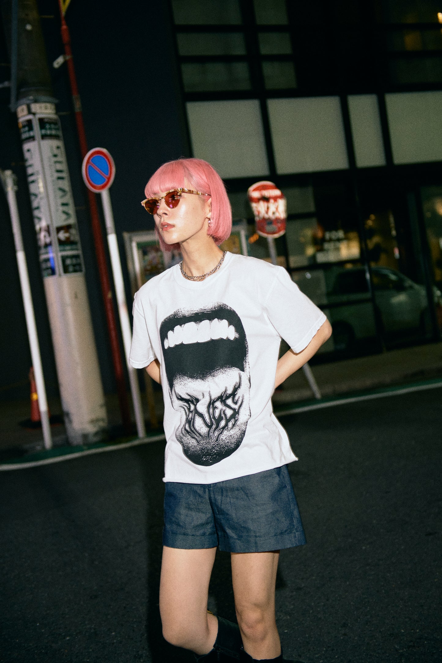 Mad Mouth Chopped Tee Vintage White