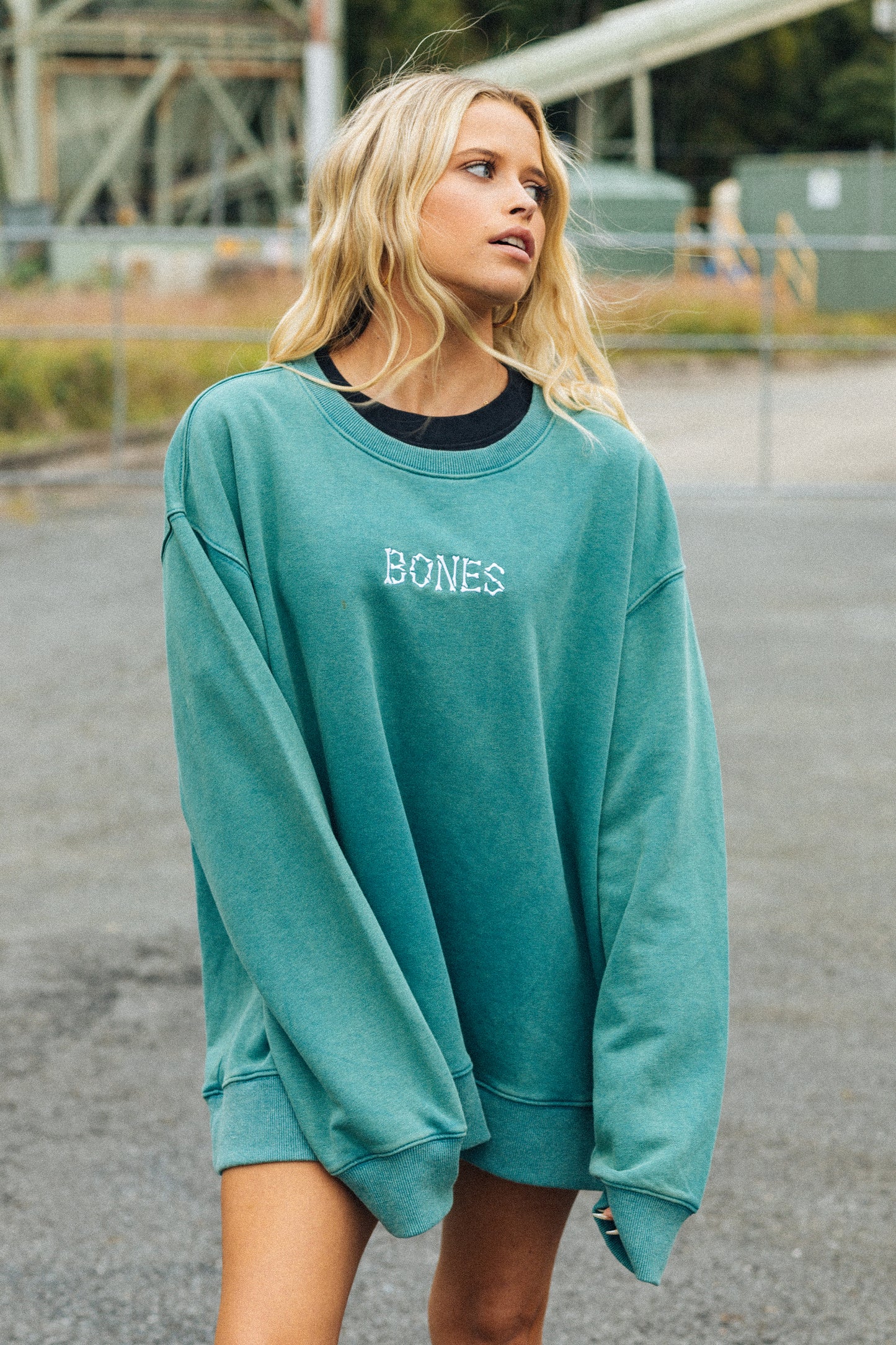 Bones Club Crew Sweater - Seeweed