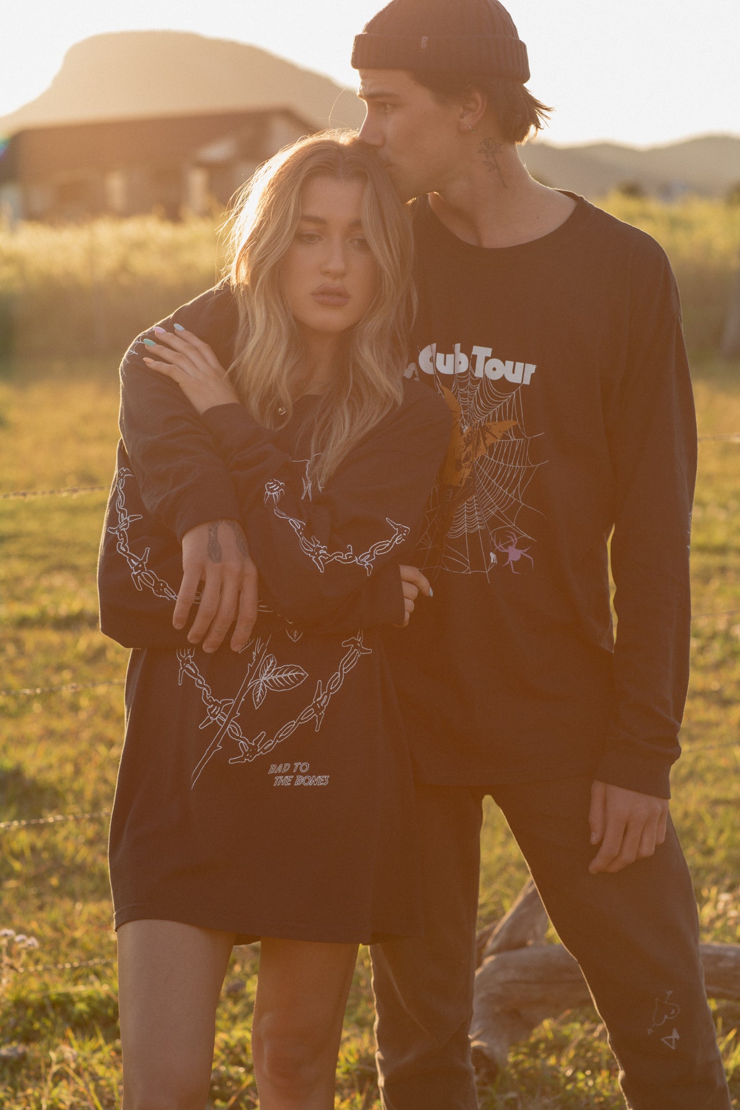Wire Heart LS TEE - Black